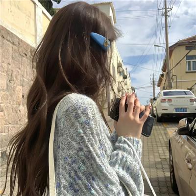 我本长生女帝！岂容尔等小觑